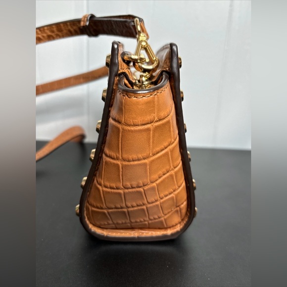 Michael Kors Selma Mini Messenger Dark denim Purse Crossbody - Picture 3 of 16